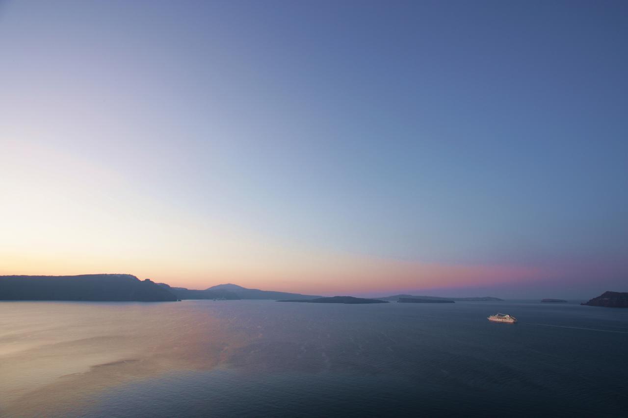 White Suite Oia  Bagian luar foto